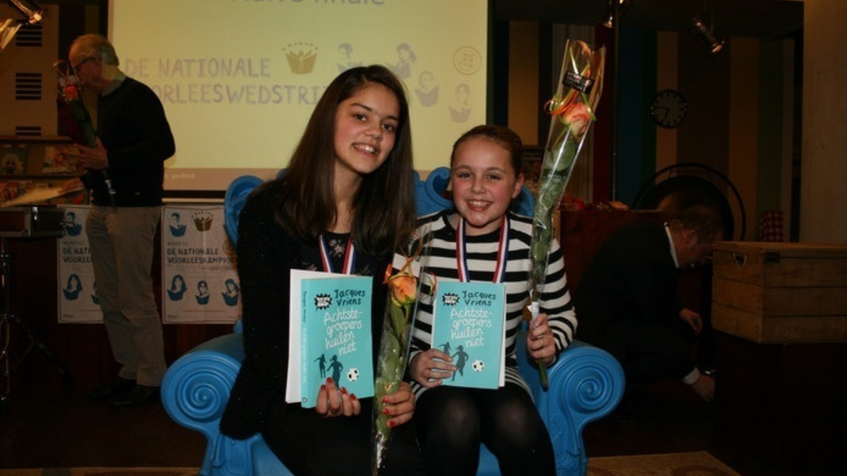 325438 voorlezers
