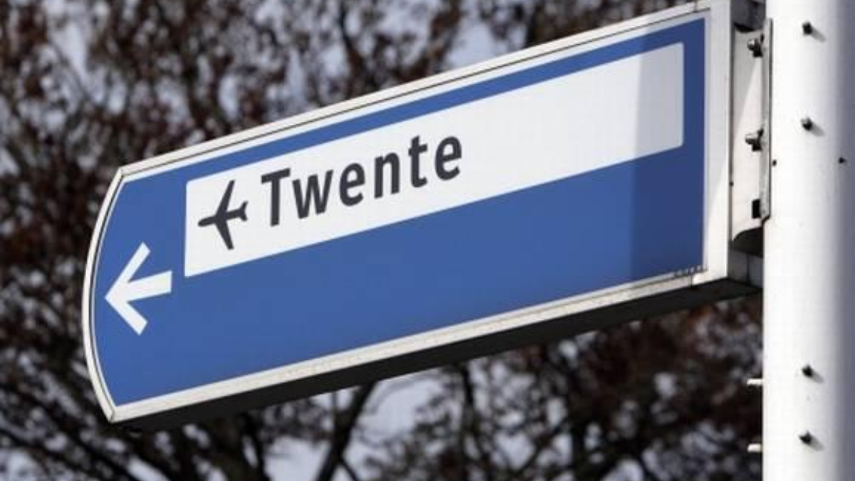 322873 vliegveld 19