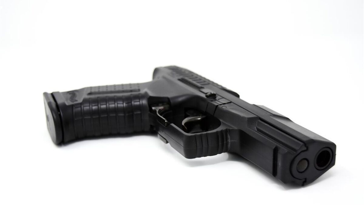 314944 pistol 3000448 1920