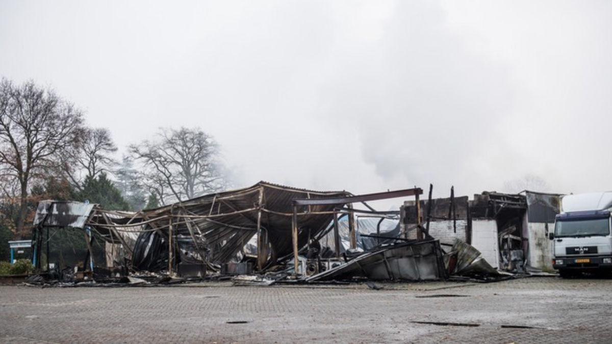 309775 brand van veenlaan