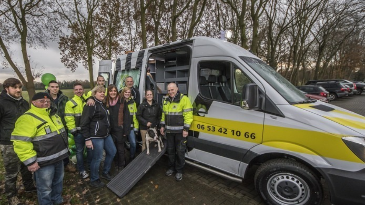 309752 dierenambulance 3
