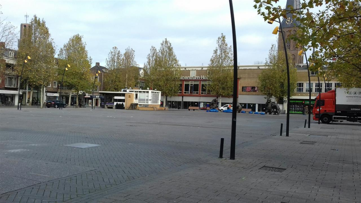 308033 radio markt 1