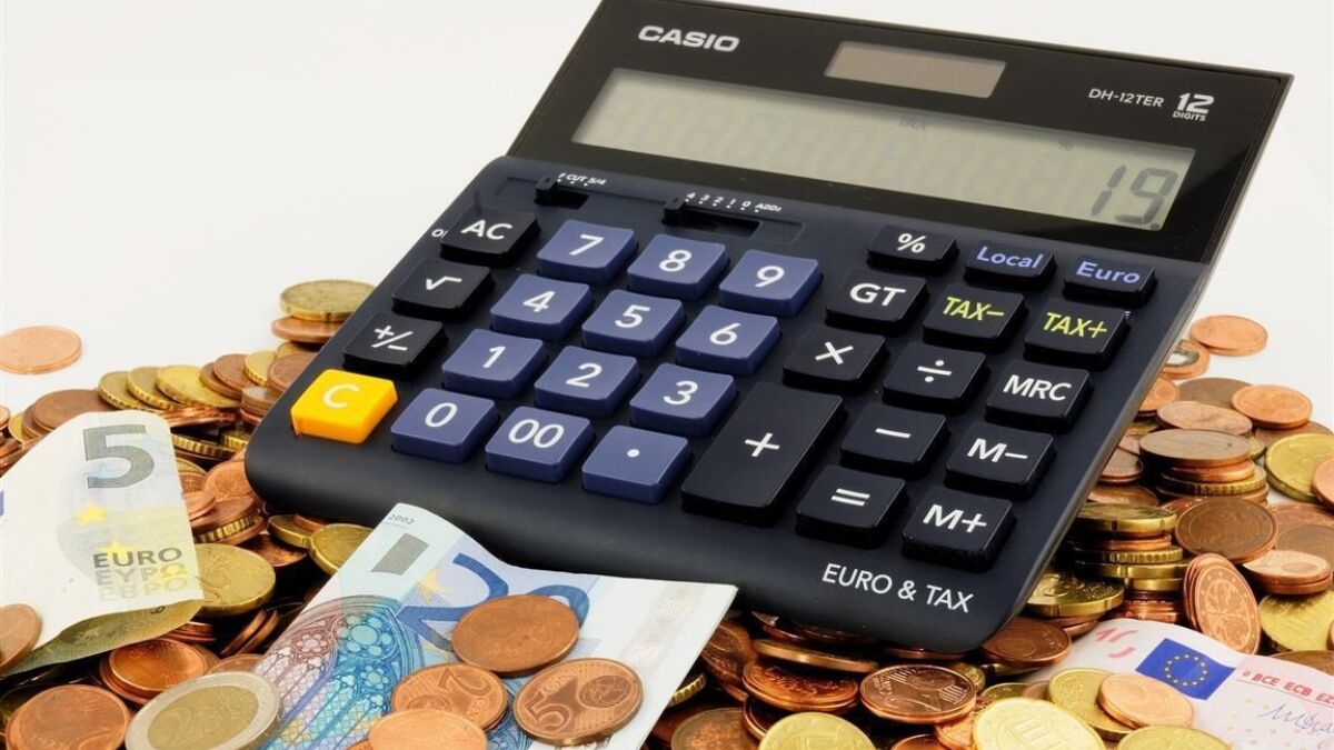 304633 euro 870757 1920 2