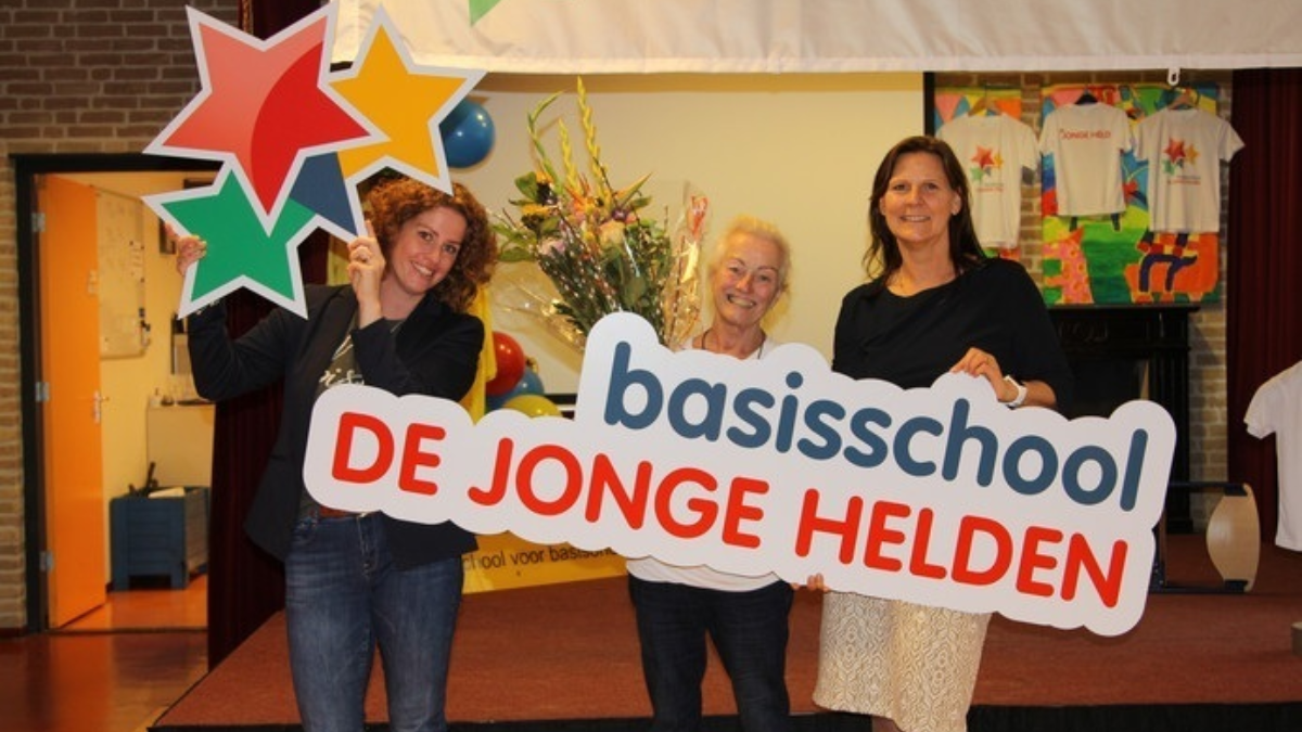 303210 jonge helden