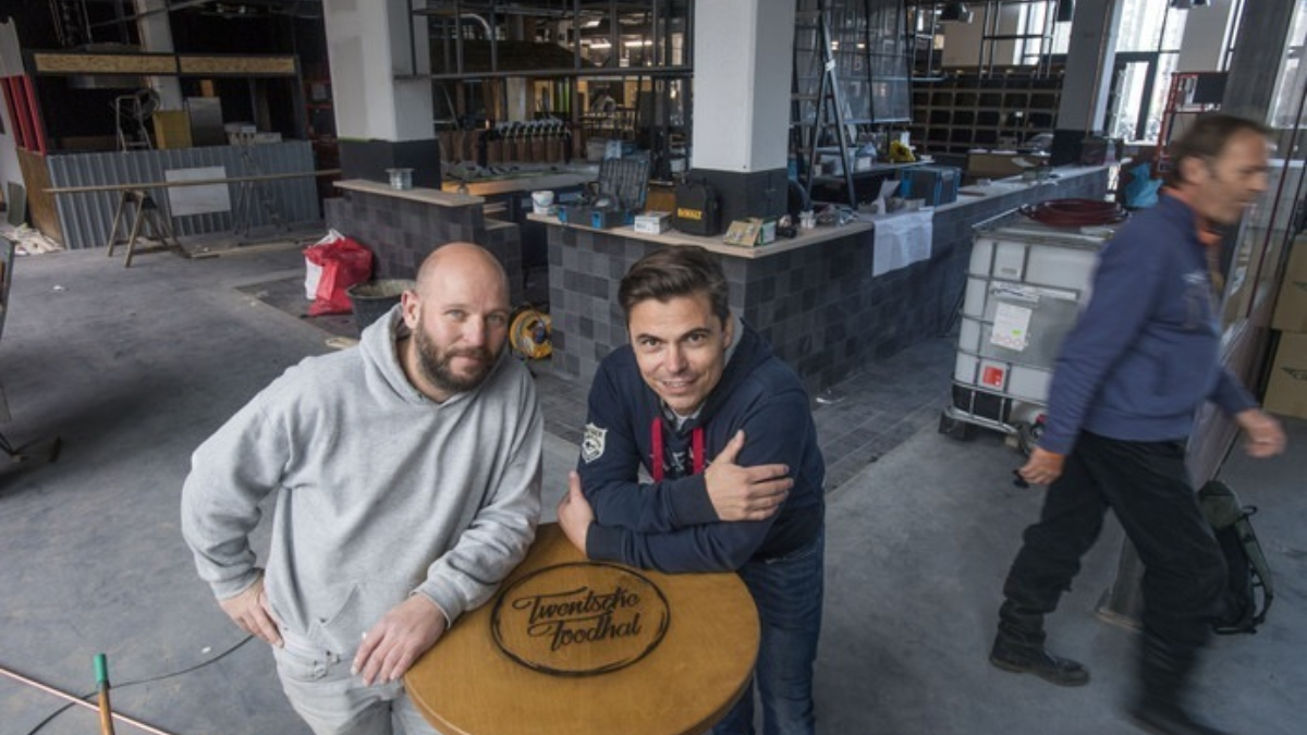 302732 download 2 23