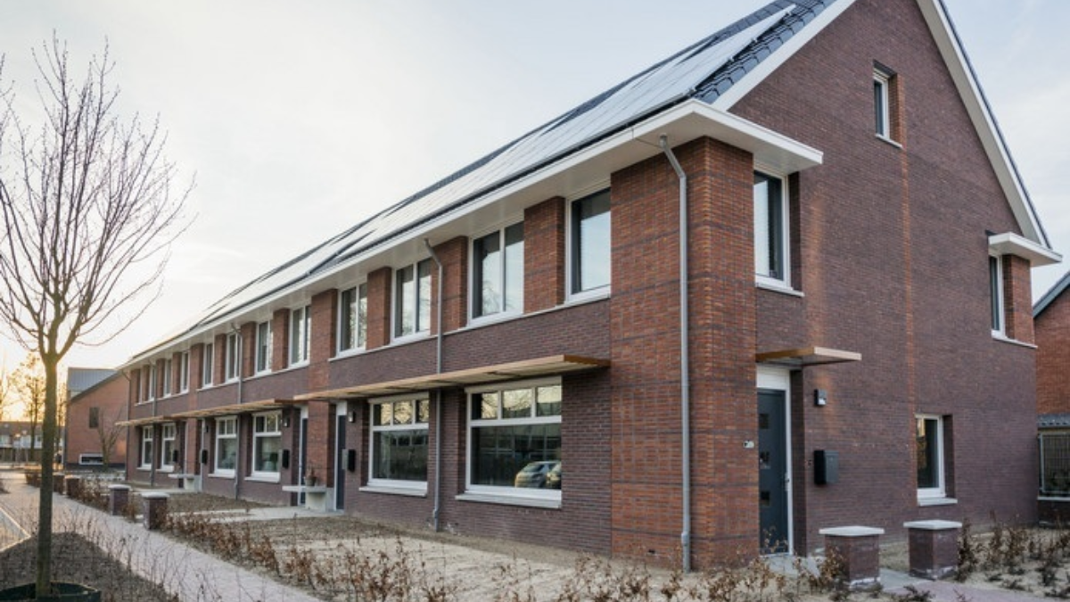 301836 download 1 35