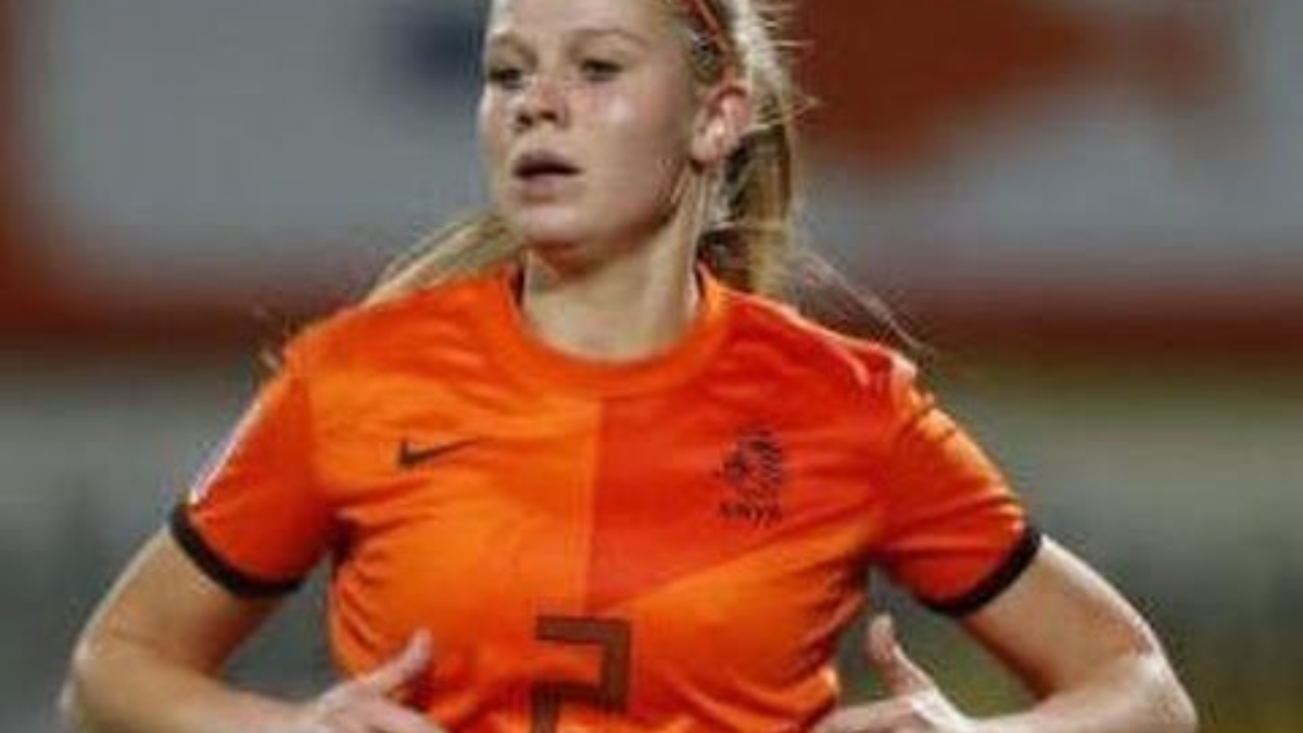298664 kika van es