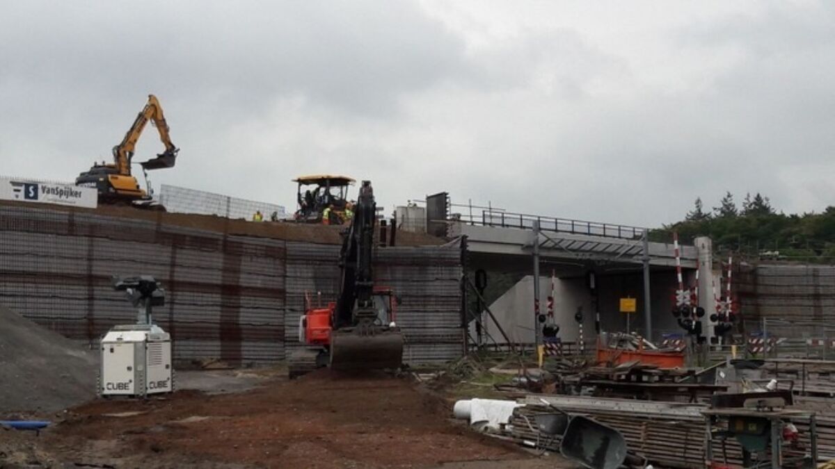 295091 download 19 1