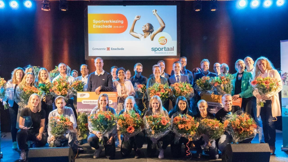 293280 groepsfoto sporthelden