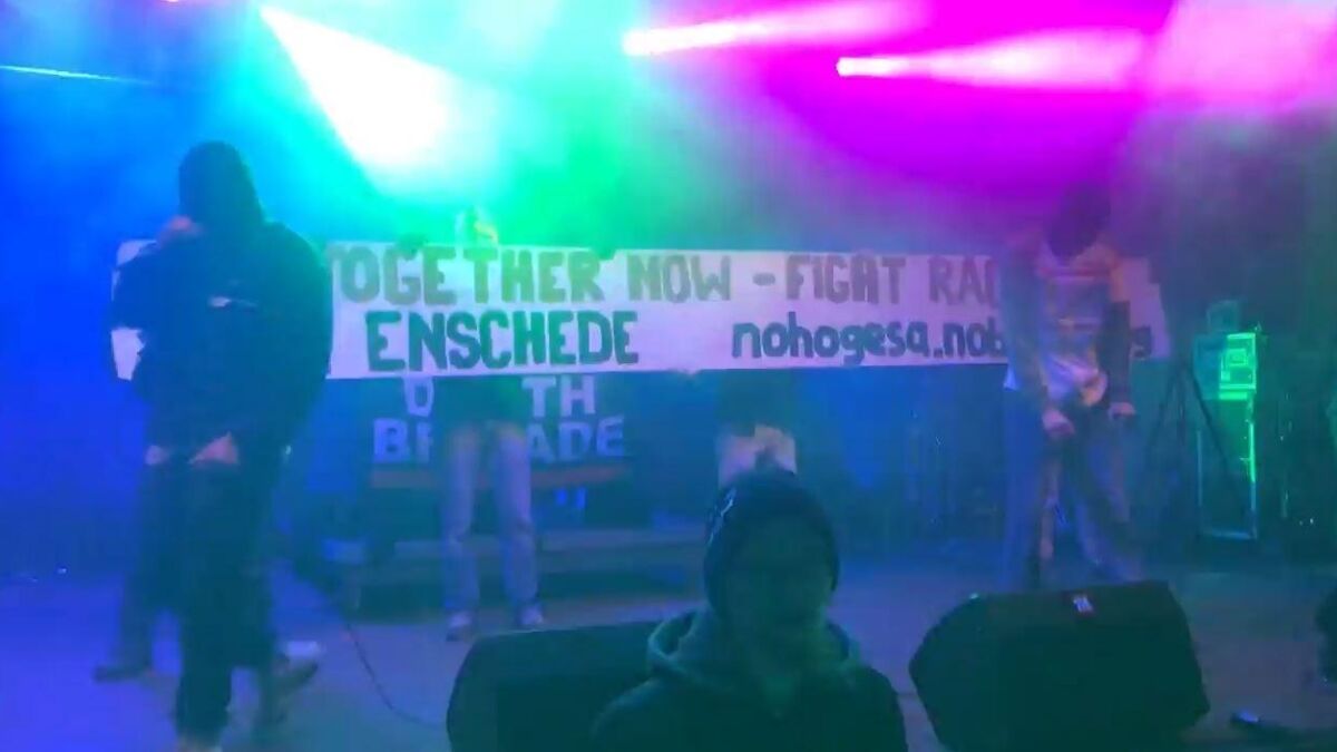 292870 Still uit video