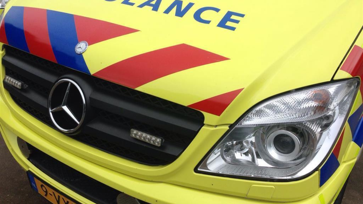 292323 ambulance NIEUW 19