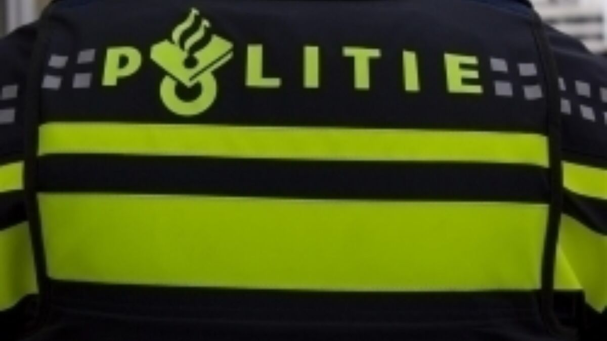 281662 281067 politie jas NIEUW2 89