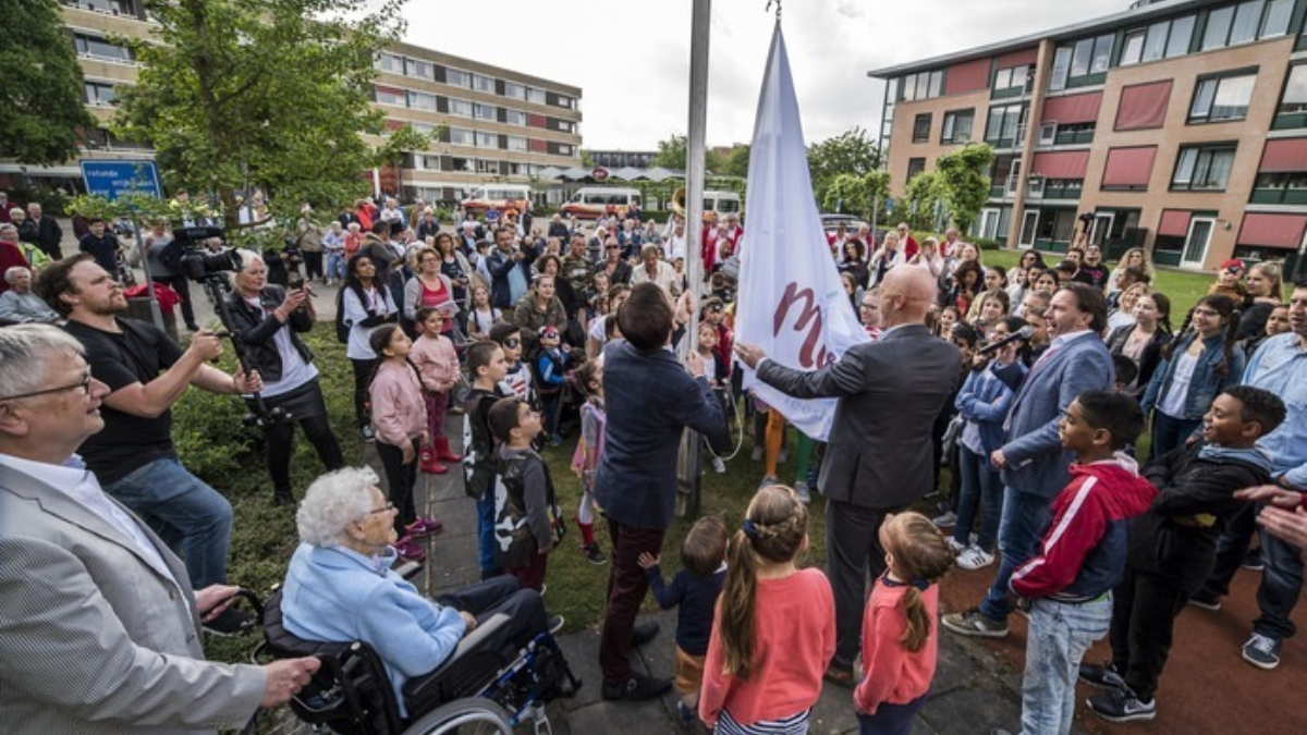 270029 feest 1