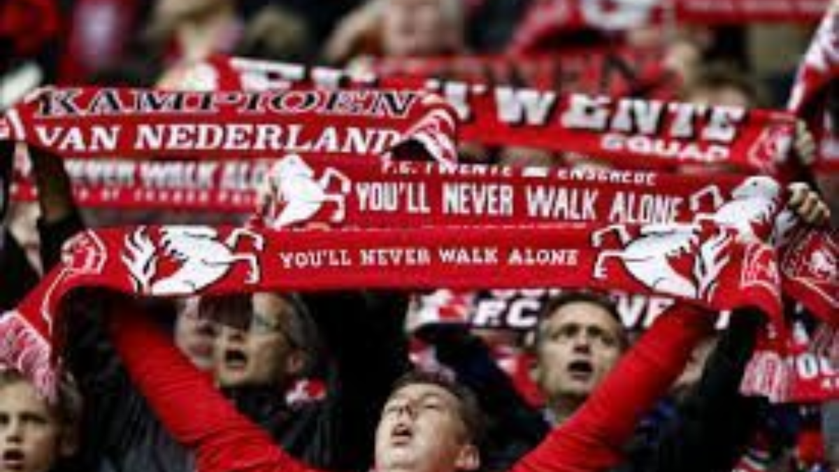 260067 fc twente fans 52