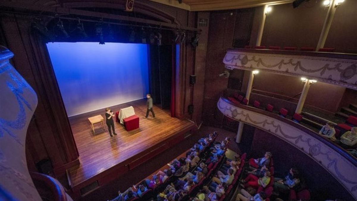 258165 theater