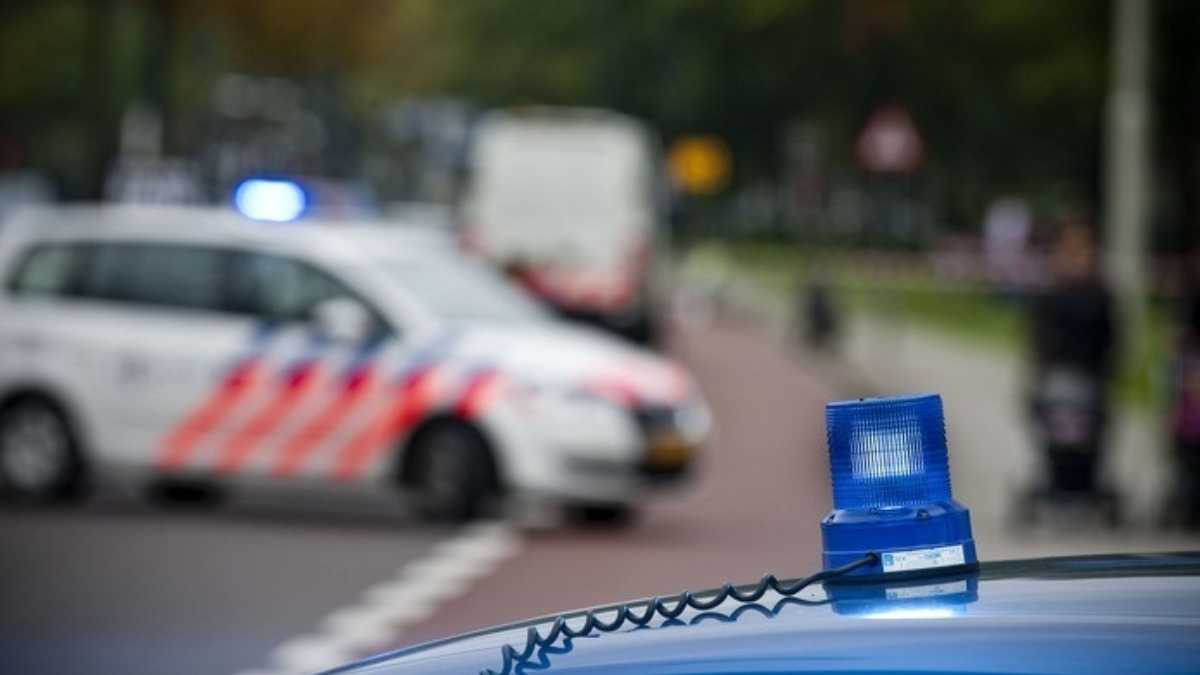258076 politie 7