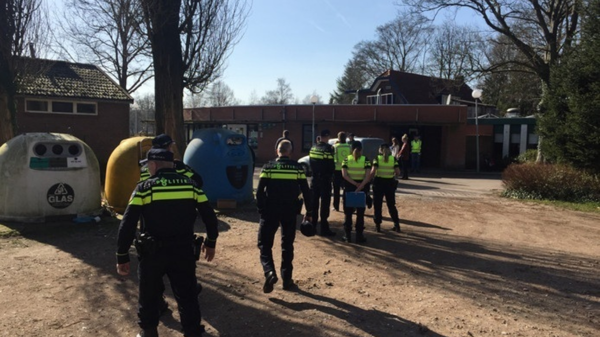 255907 politieactie 1