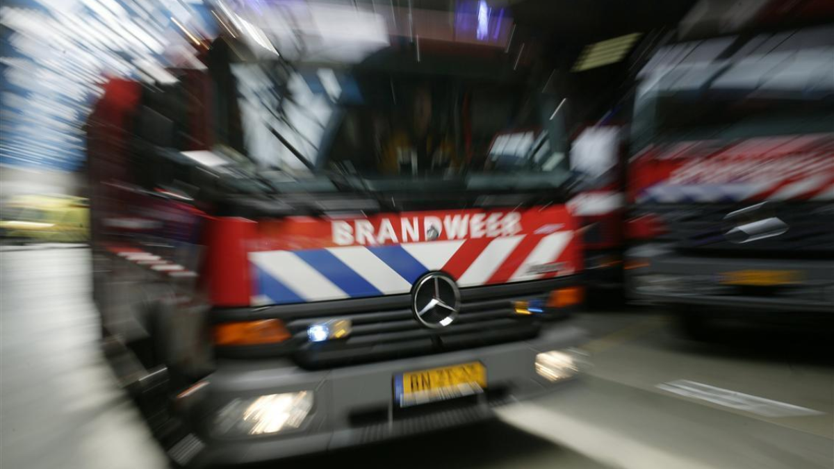 255938 brandweer3 12