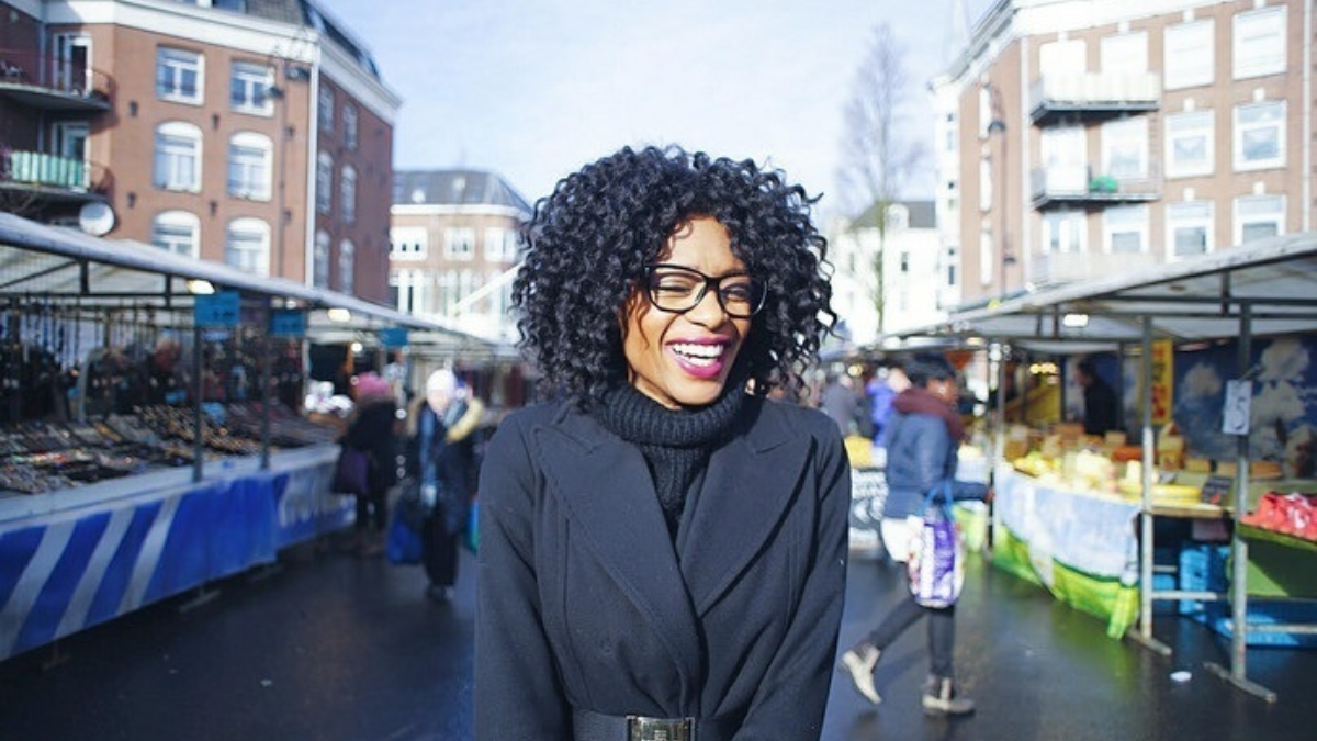 254508 254425 sylvana simons