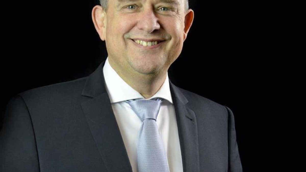 253971 786622 Thumb Large