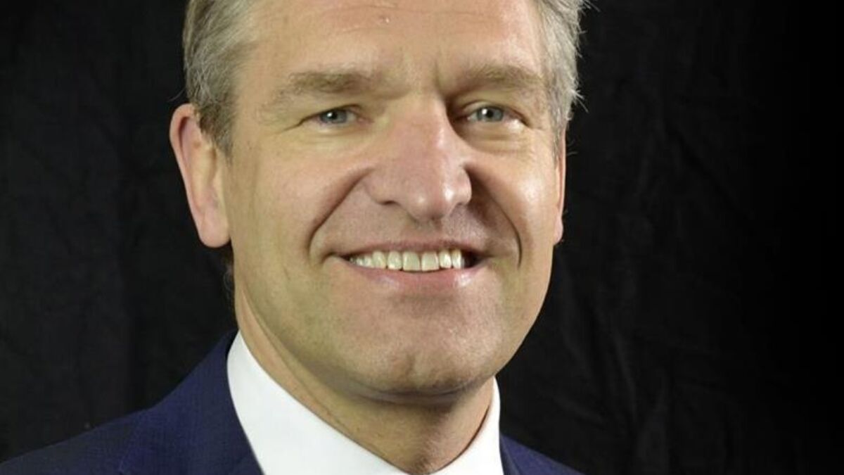 253757 786452 Thumb Large