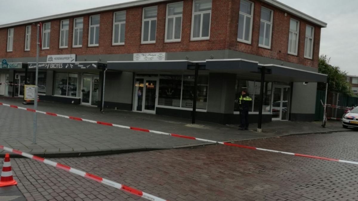 245801 kapsalon kuipersdijk