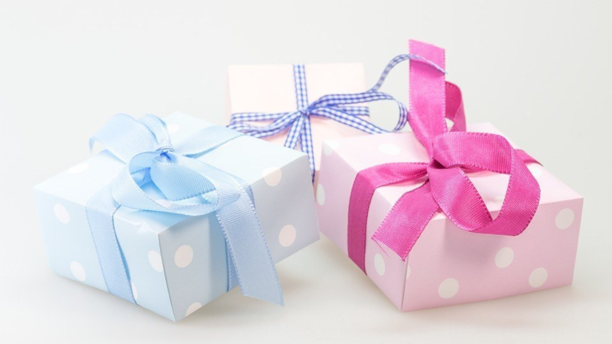 242595 gift 548296 960 720