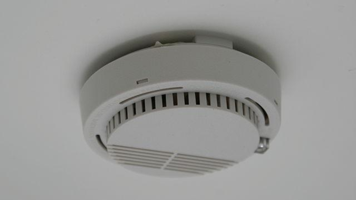 240628 640px Smoke detector