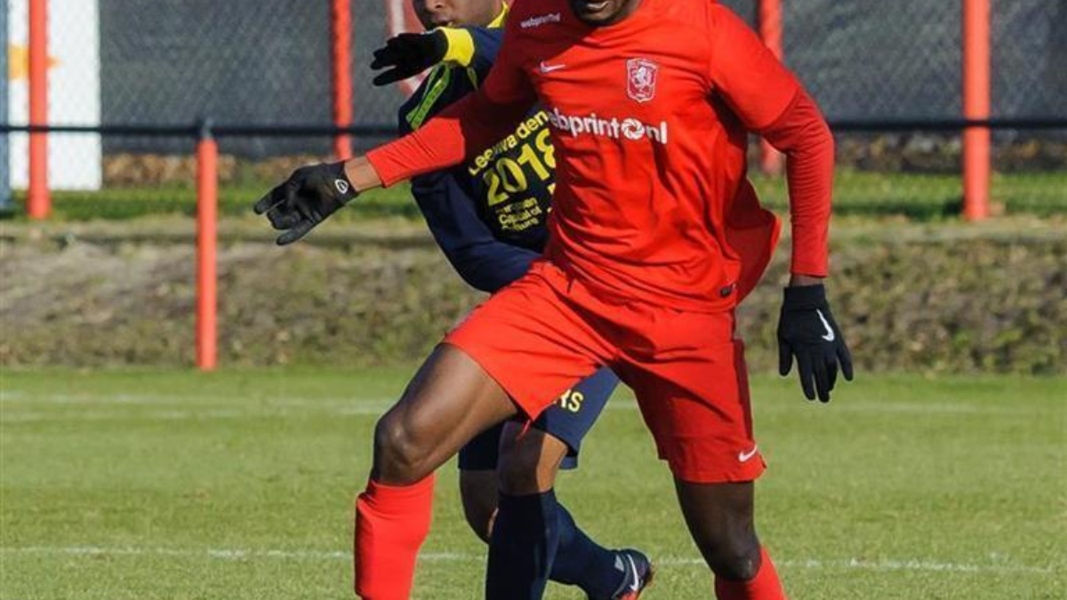 240453 Yahaya