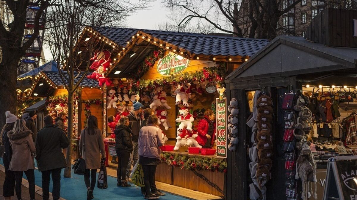 235403 Kerstmarkt