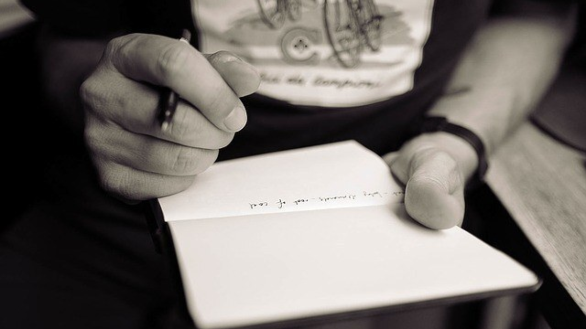 234904 writing 1209700 640