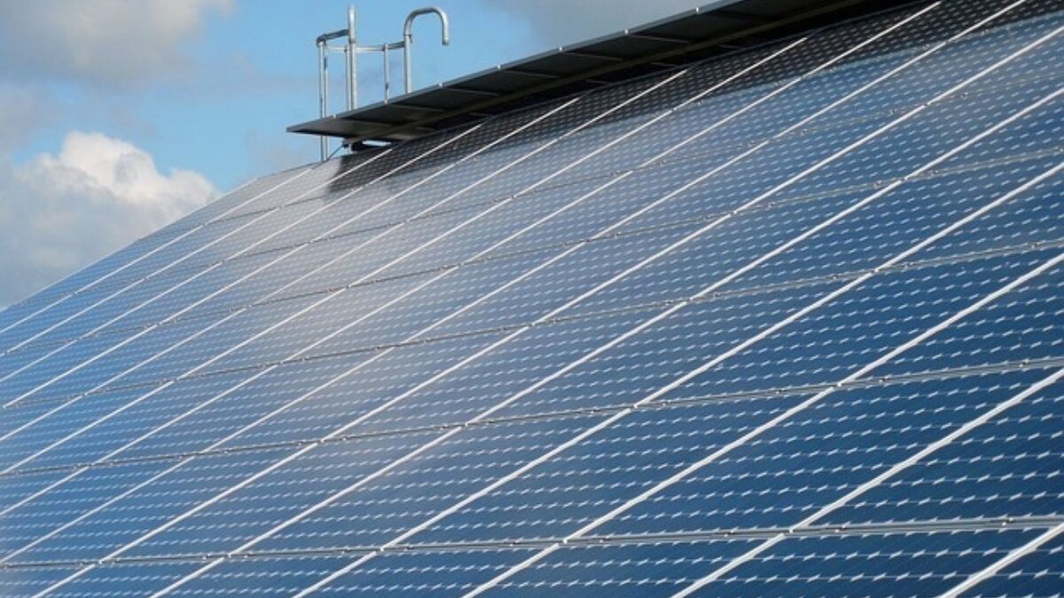 232533 solar cells 824691 640