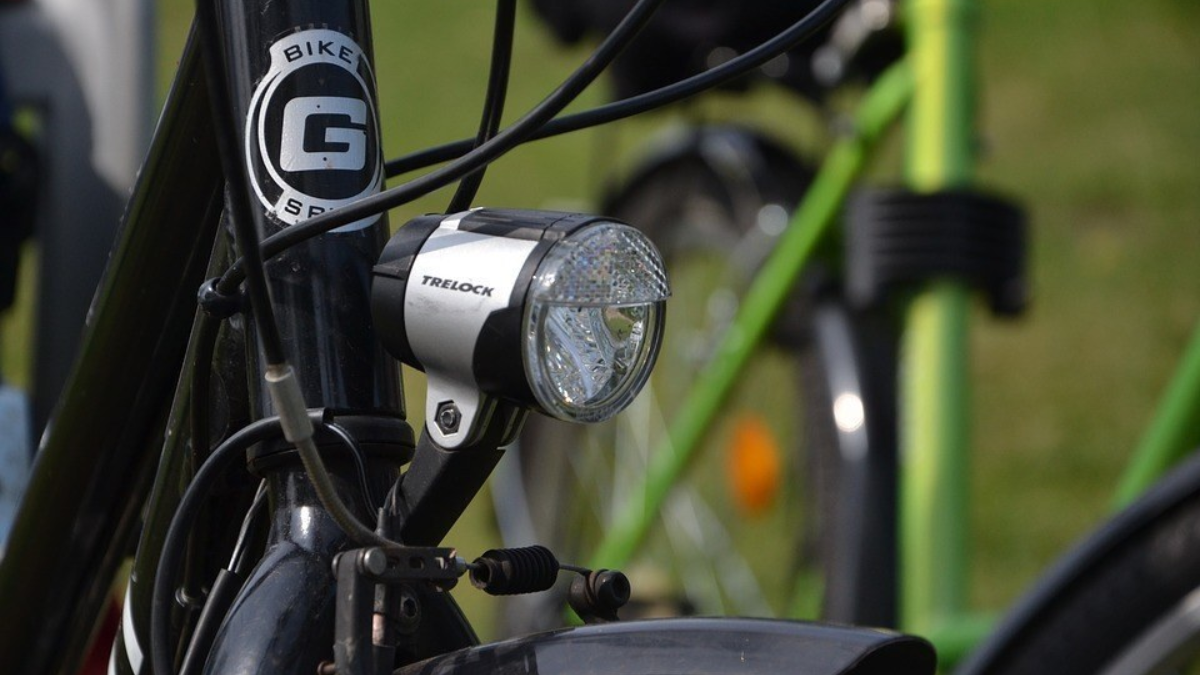 229773 Fietsverlichting
