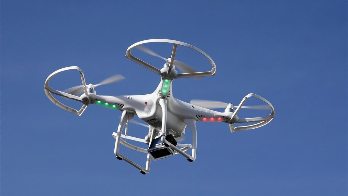 219062 55615 Drone