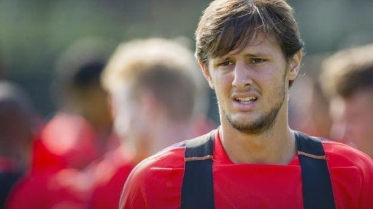 213216 Katsikas Lars Smook