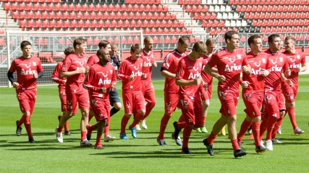 206336 FC Twente Eerste Training
