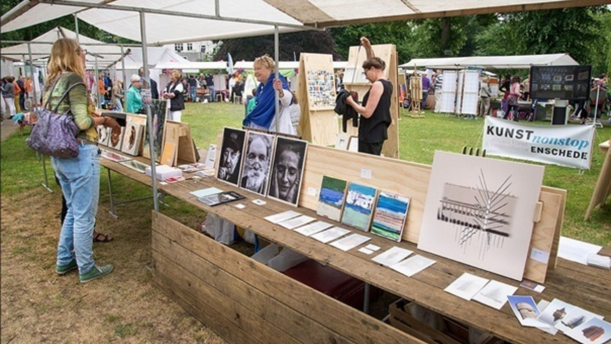 203478 KNS Kunst in het volkspark Non Stop