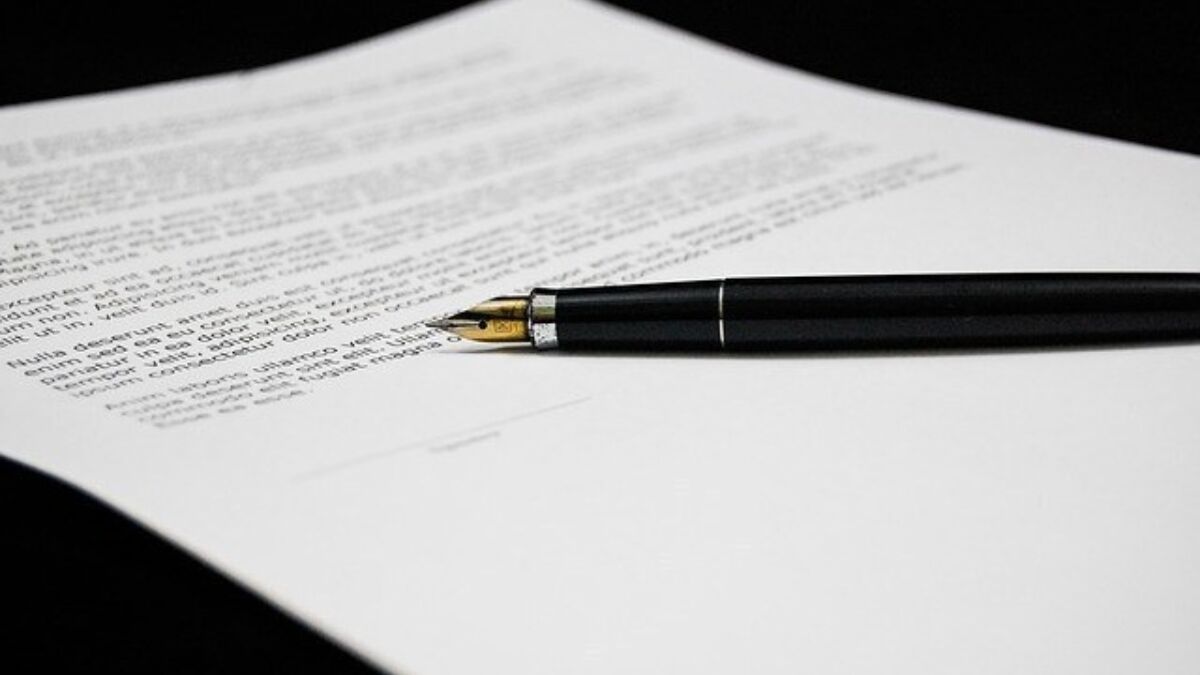 201192 pen document papier 4
