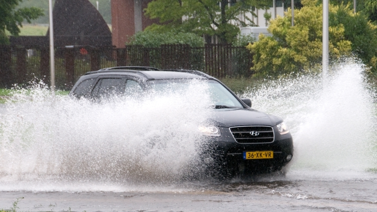 201185 Wateroverlast1 3