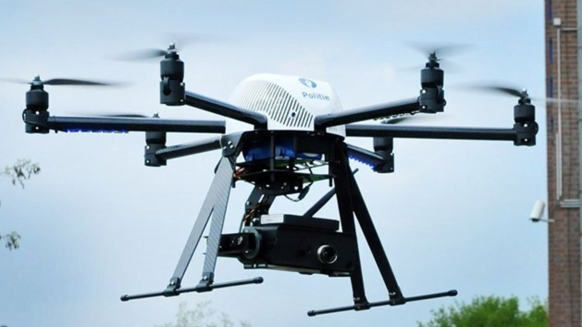 200000 drone 1