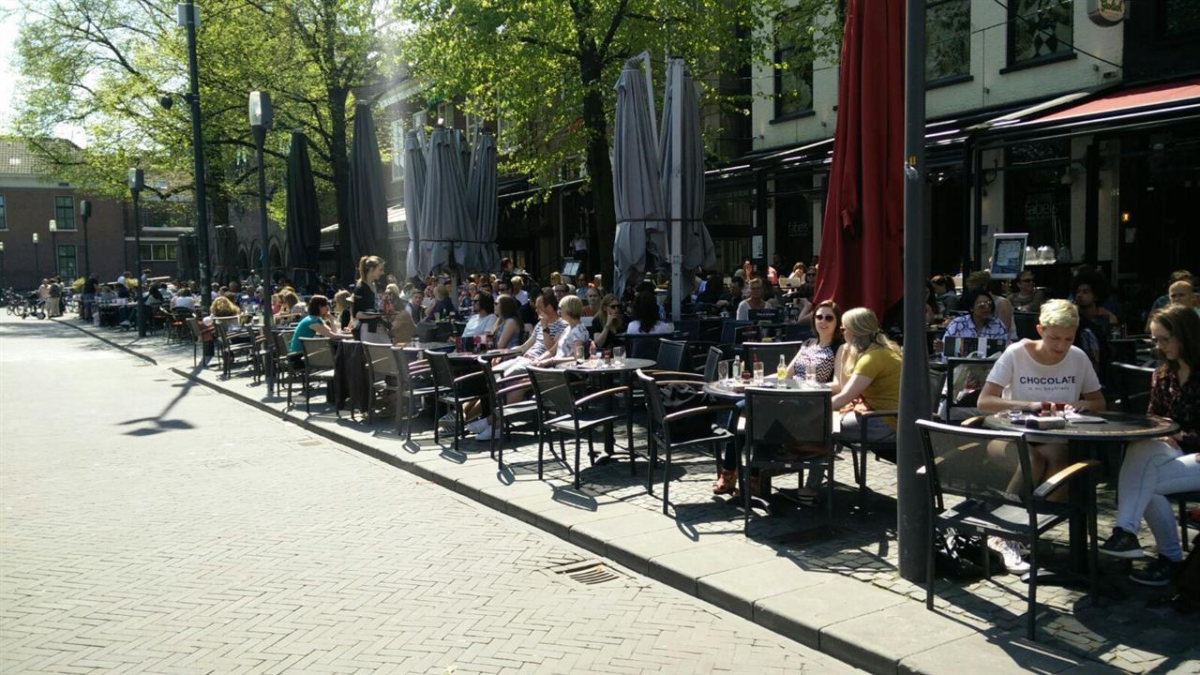 196110 drukte binnenstad centrum horeca