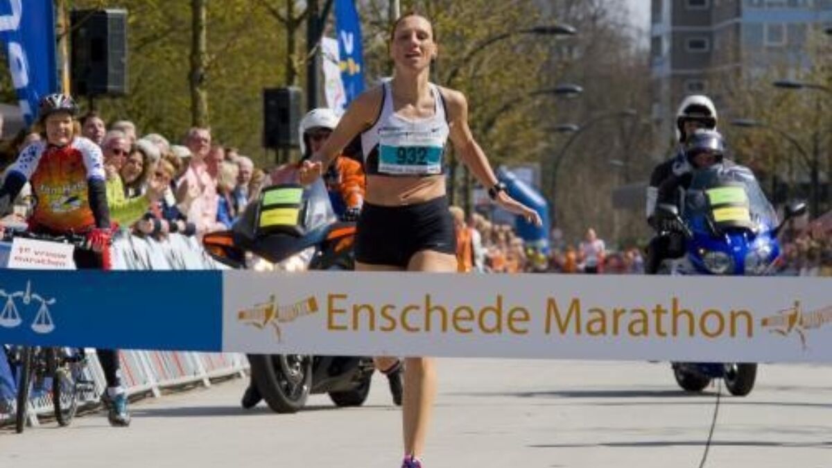 191385 enschede marathon vrouw 1