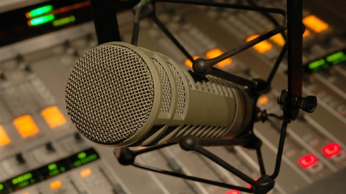 188002 radio microfoon 1