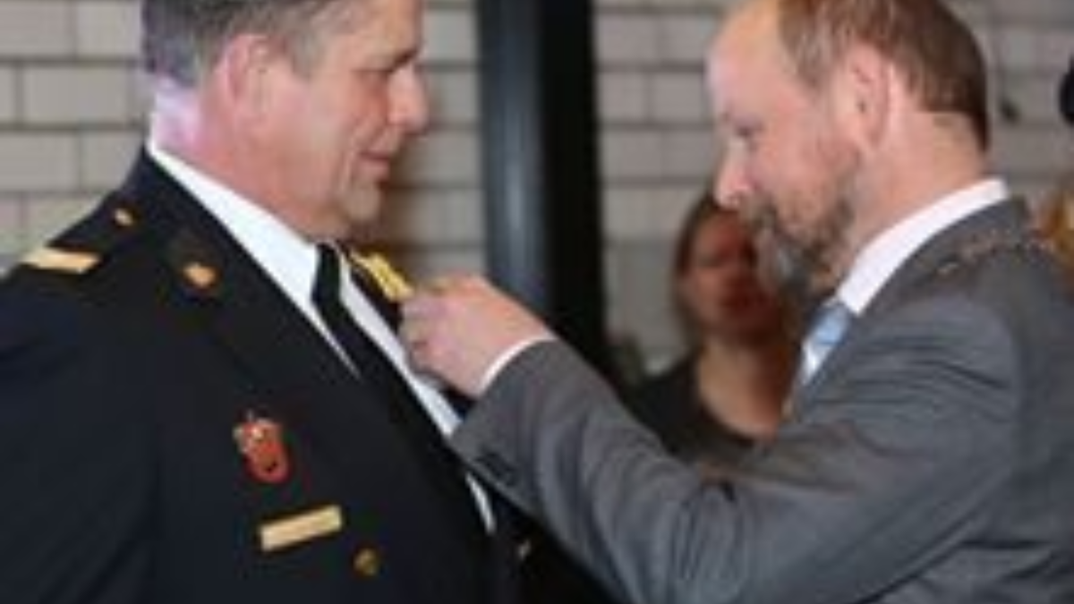 89732 onderscheiding2