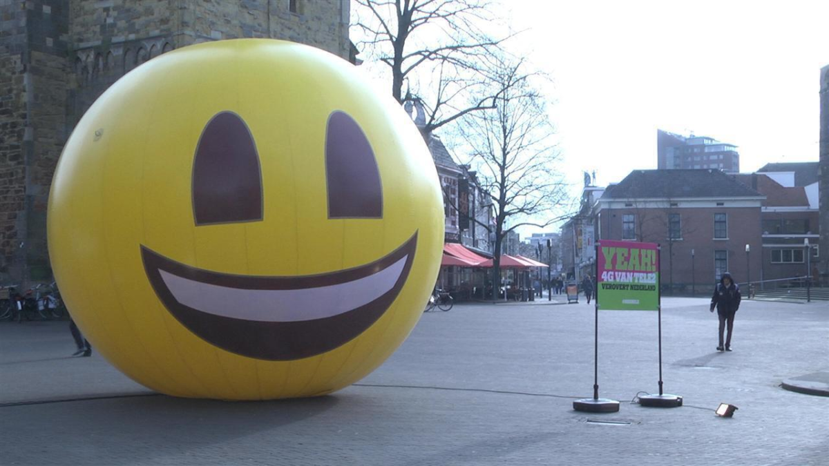 83445 foto smiley oude markt