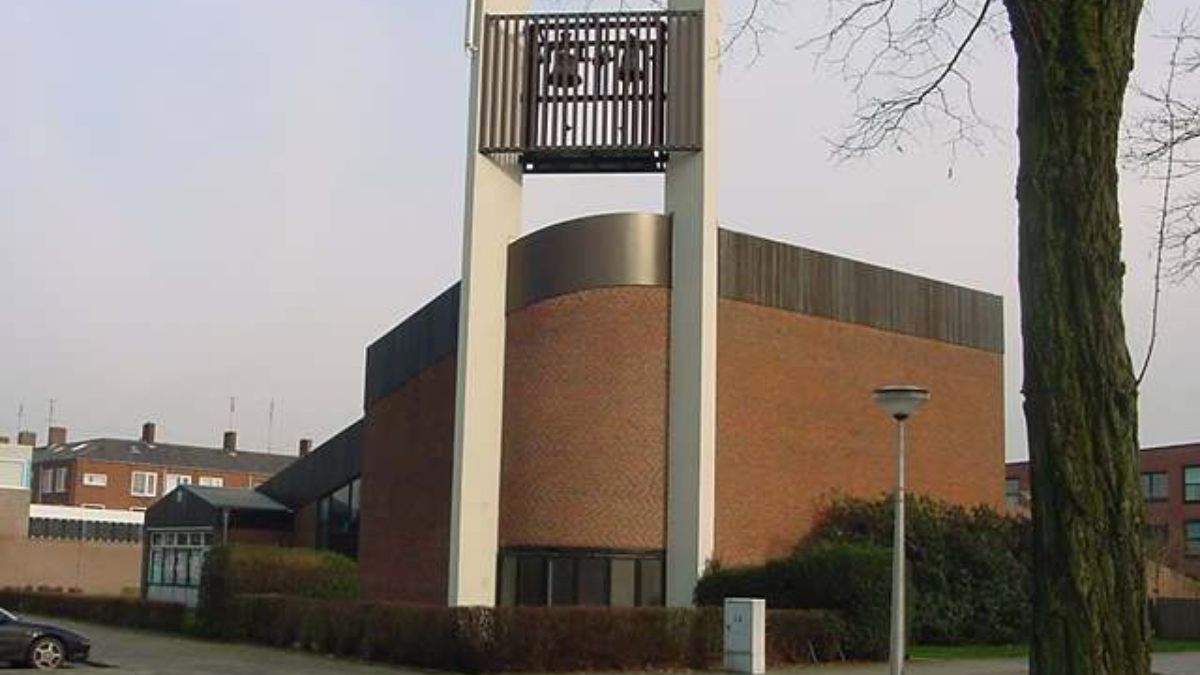 72998 opstandingskerk
