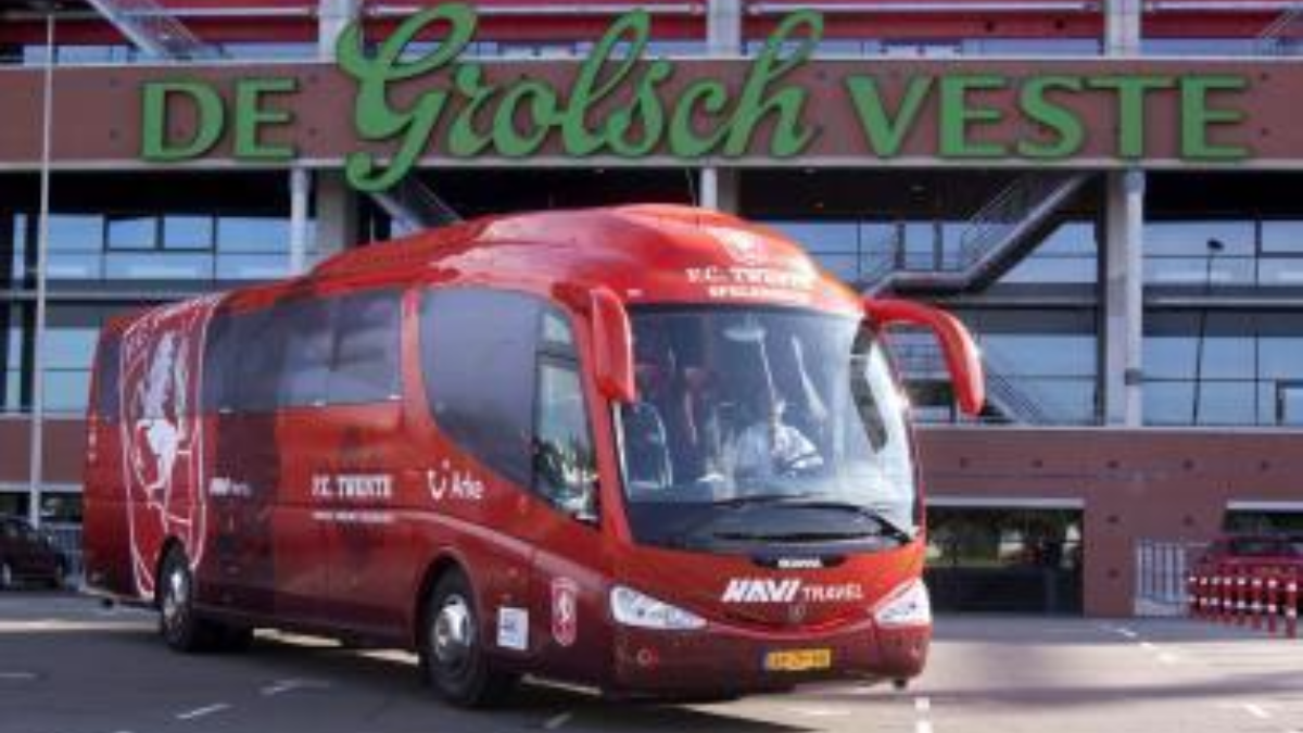 69768 spelersbus
