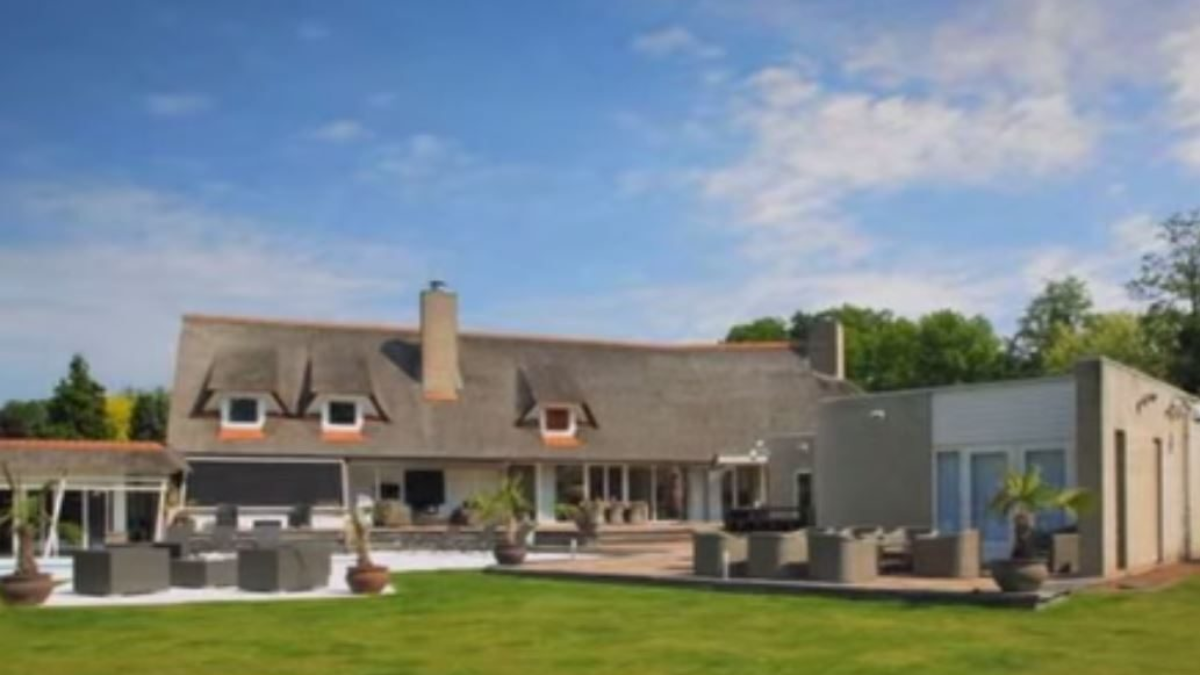 66784 wooldrikshoekweg villa
