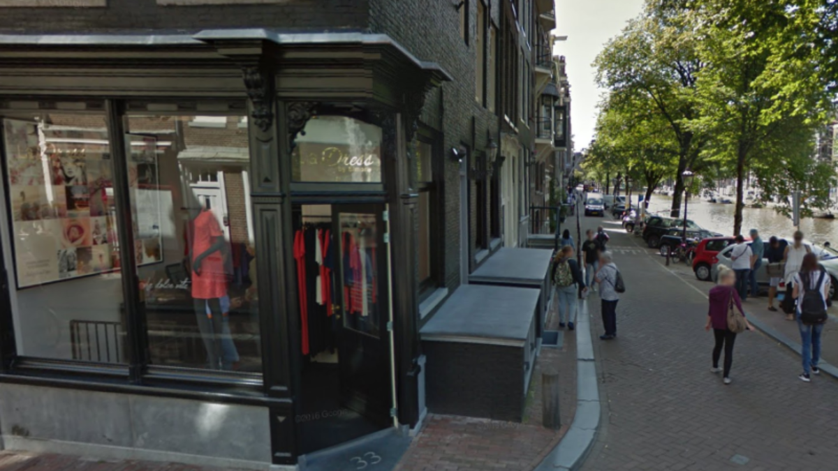 239876 Ladress Boutique