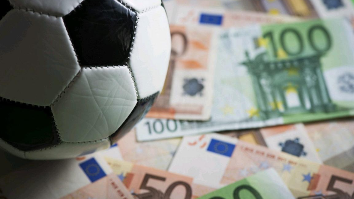 58740 voetbalmetgeld 2020 08 01 044811 1